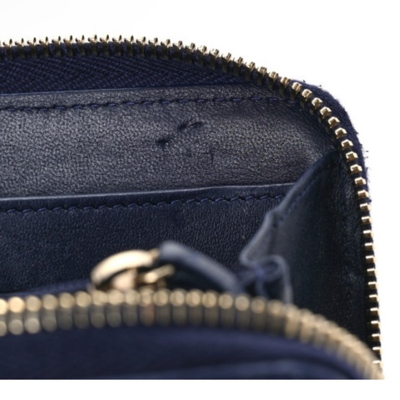 🔥CHANEL Tweed/ Exotic Leather Wallet - Picture 9 of 12